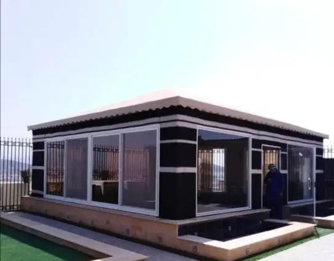 بيت الشعر ومتانة المواد